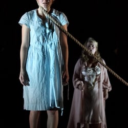 Hamburgs neuer Hamlet im Thalia-Theater