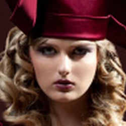 Konzept und Design BRAND INFORMATION für das Modelabel RENATTA PRUNEDA HAUTE COUTURE