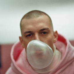 BUBBLE GUM