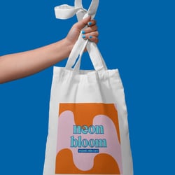 neon.bloom