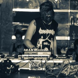 Cyberpunkers, Konzert, Bogota