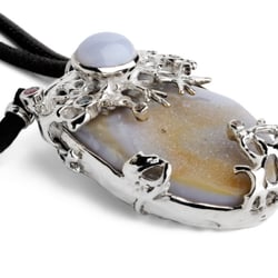 Kette by CAROLINE