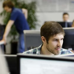 Marc Dietenmeier fotografiert für Vector Fahrzeugsoftware GmbH Stuttgart
