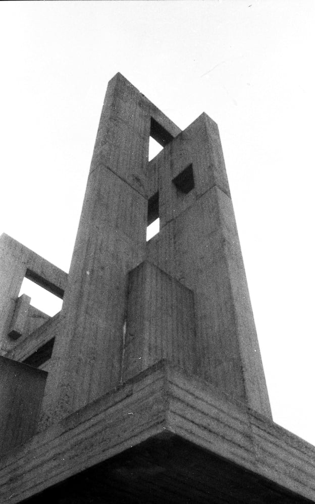 Analogfotografie – Katholische Hochschulgemeinde Kirche in Köln