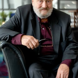Rolf Hoppe