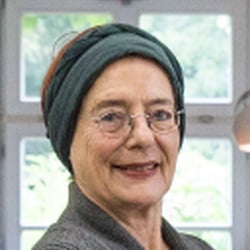 Galeristin Frau Waller Villa Lesmona Bremen für Weser-Kurier
