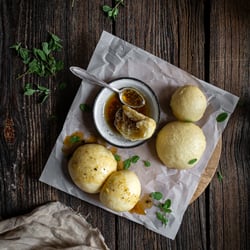 Erdaepfel Germknödel Enteninnereien SaKaGu 20181015 ©apolt 4339