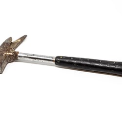 altes Werkzeug, Zimmermannshammer