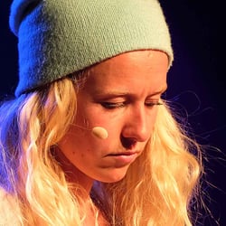 Musikerin / Schauspielerin – Ronja