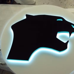 Pantherkopf mit Teilzargenleuchter