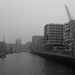 Hafencity – and more  2014  – Foto Übungen © by Dina.T http://www.pinterest.com/dina2013/