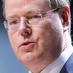 gro-steinbrück,peer-3