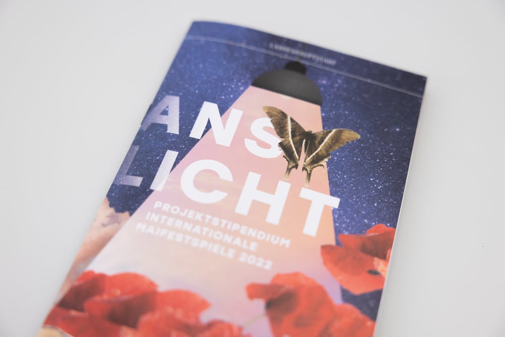 Broschüre Titel