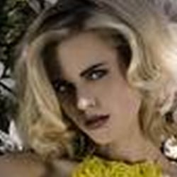 Make-up/ Hair: Isabell von Ohlshausen