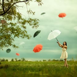 freedom | | Model: Anik | HMA: Barbara Maria Hutter | Photographer: Andreas Bübl