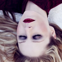 Hair and Make-up: Stefanie Schmalfeld; Foto: Katharina König