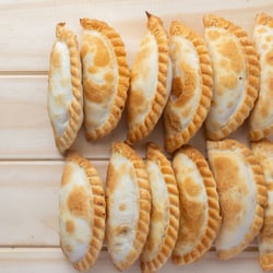 Glutenfreie Köstlichkeiten: Quinoa-Empanada by Carla Marina Kalp aus Buenos Aires