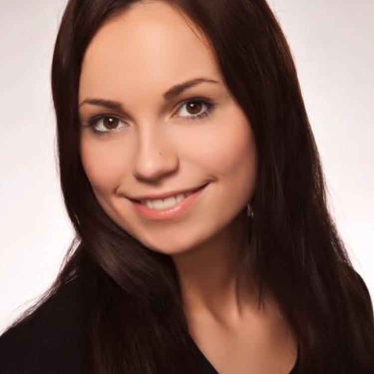 Julia Anders