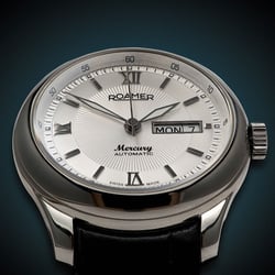 produktfoto-armbanduhr-silber-schwarz-ulrich-roth