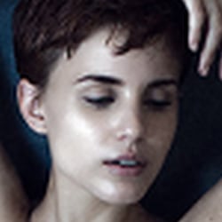 DELFINA