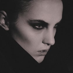 eva KNIVE