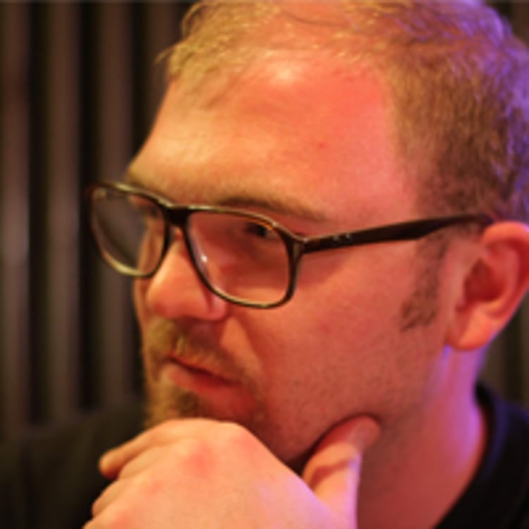 Tobi Naumann