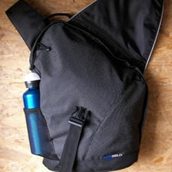 geoeffnete Tasche