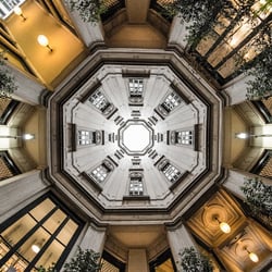 Look up (Milano)