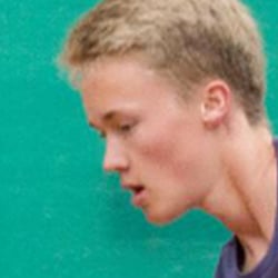 Katalog Nike 2018 – Nike Court Team Wear