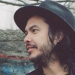 DJ ERIC VOLTA