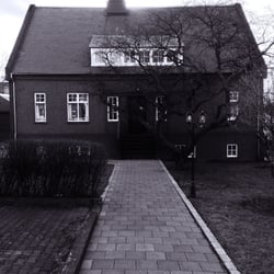 Alone (House)