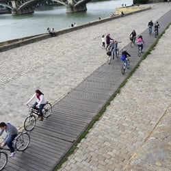 Radfahrer am Guadalquivir, Sevilla