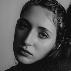 Glamour X Edgy