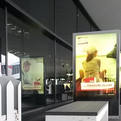 Zeitungsboxen 3.0 am Flughafen Wien