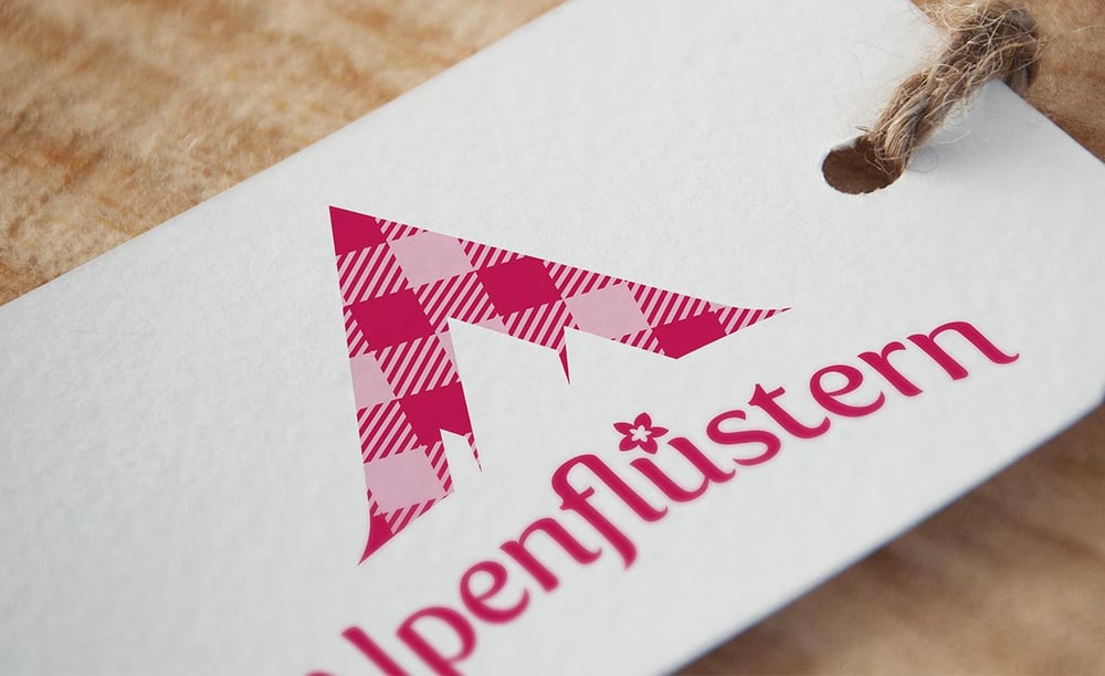 Alpenfluestern Logo