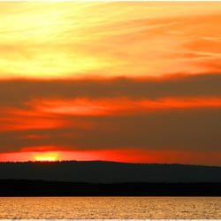 Gold – Rot – Schwarz