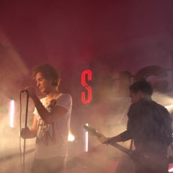 Fotografie/Band ll dreht Video