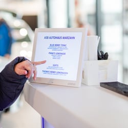 Barcatering im Autohaus Berlin