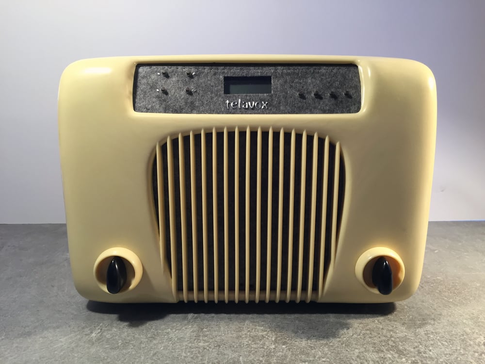 Telavox front
