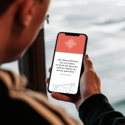 Mobile Ansicht der Webseite im Rahmen des Corporate Designs für Praxis Wolff – Sprache | Sprechen | Stimme