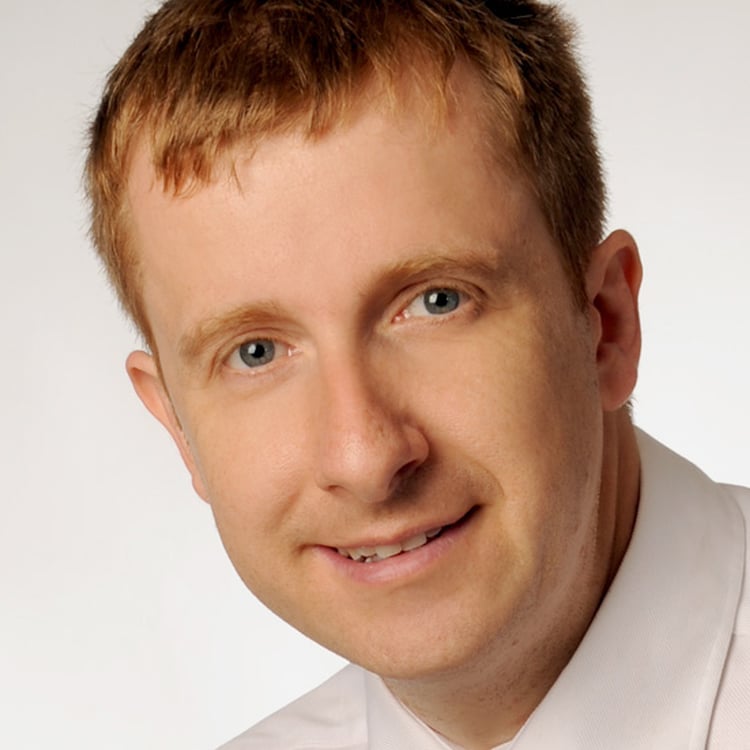 Ian Dennis