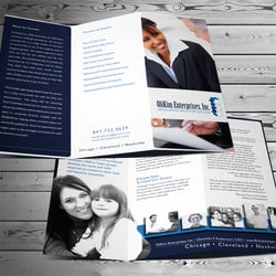 Corporate Identity / Broschüre Design von Laura Booth, Freelance Grafikerin, Göttingen, Niedersachsen, Germany