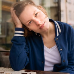 PORTRAIT0
