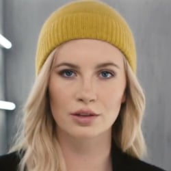C&A „Autumn 2019 / Ireland Basinger Baldwin / Pure Cashmere“