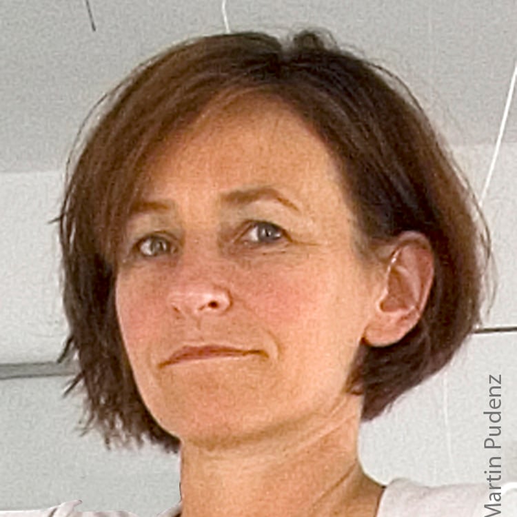 Monika Linhard