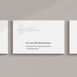 Visitenkarten – Corporate Design für Arztpraxis am Gemeindepark
