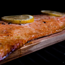 Lachs aus dem Kamado