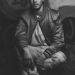 Portrait 7