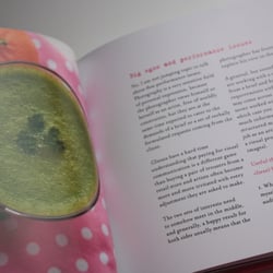 Spread mit Text und Bild