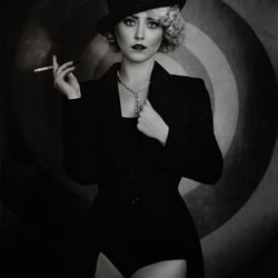 dark cabaret-sw